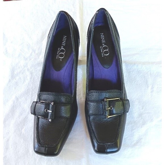 Nine & Co Pumps Desiray Black Leather 8.5 M Buckle Front Square Toe Nine West - Picture 2 of 9